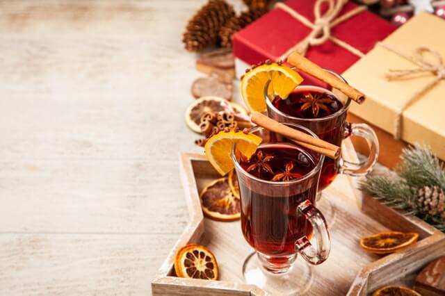 How To Bring In A Little Warmth Your Winter Wedding The Park Warmth To Your Winter Wedding