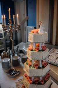 Unique Wedding Cake Shapes For Your Big Day